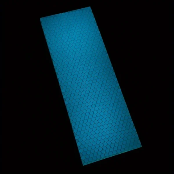 Knife DIY Material Glow-in-the-dark Resin Material Honeycomb Resin Plate Tool Handle Resin Honeycomb Patch Tool Handle Material - 图片 3
